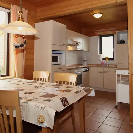 Holiday home Doppelhaushaelfte In